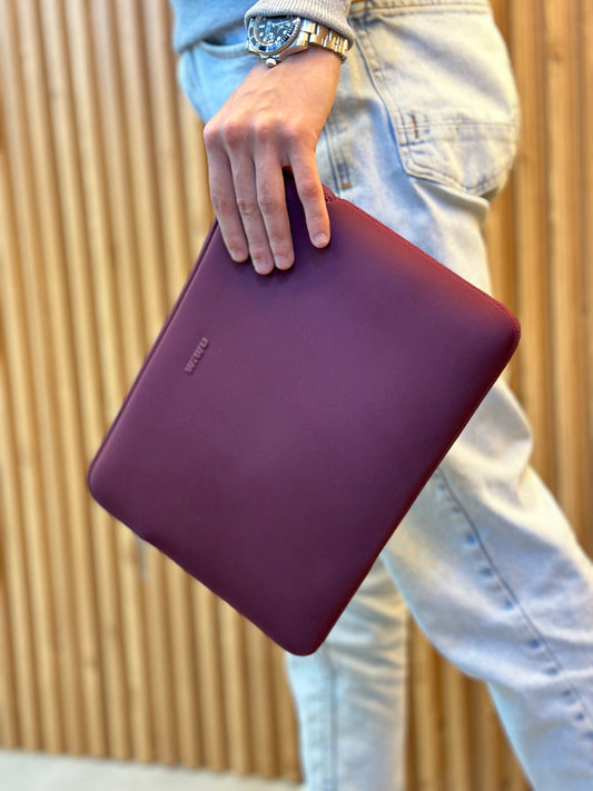 Pochette WiWU Skin Zero – Ultra Fine & Légère